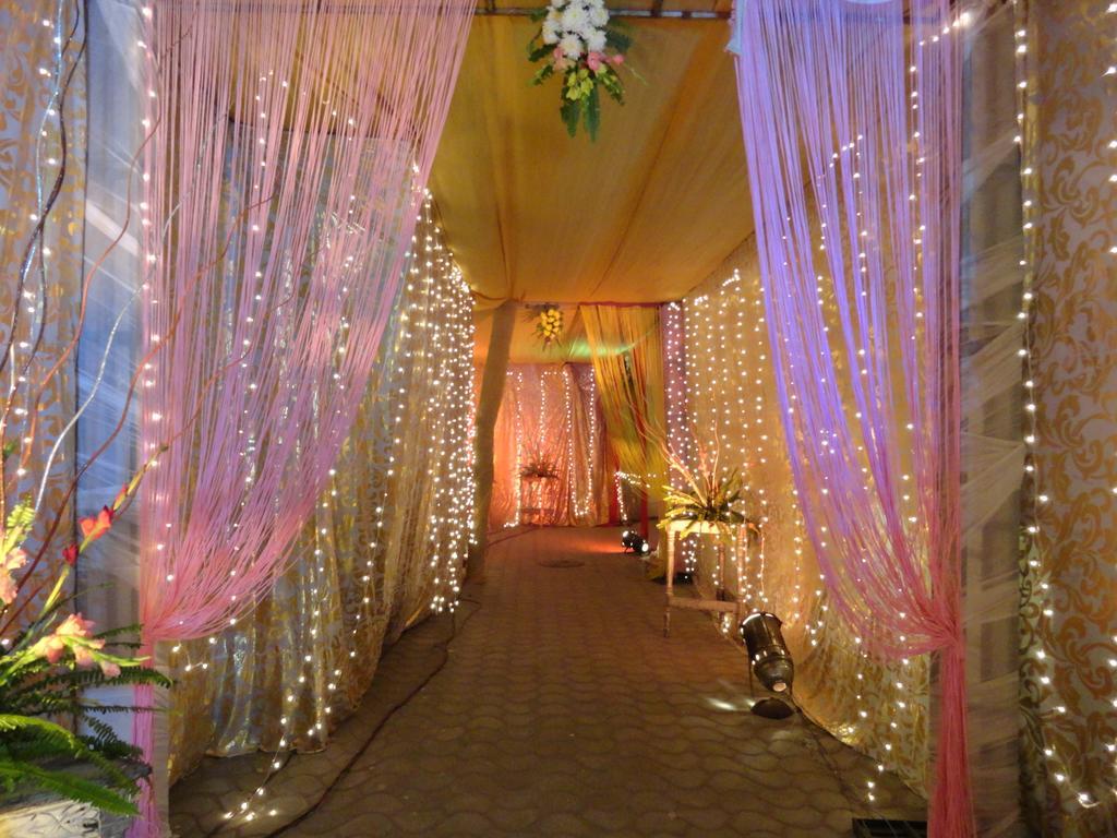 Hotel Gulmor Ludhiana Exterior foto
